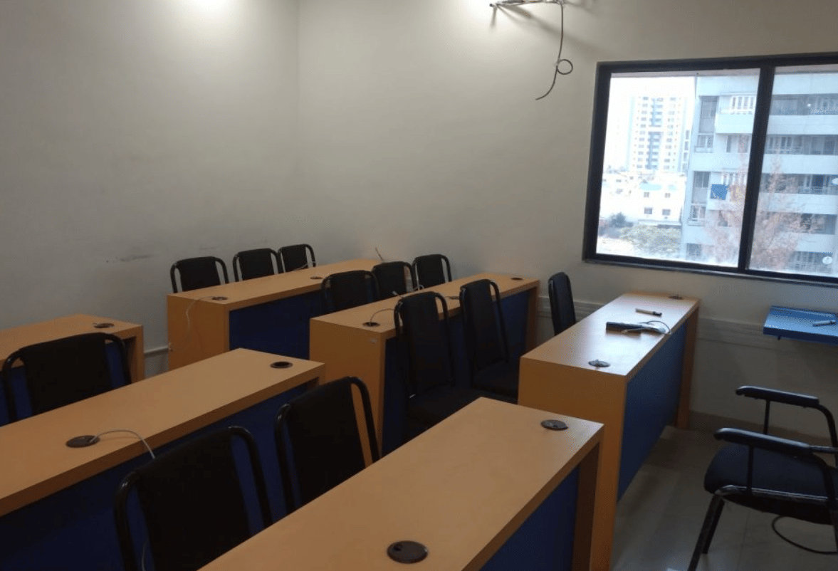 121 Tech Training 121 Tech Training photo 2